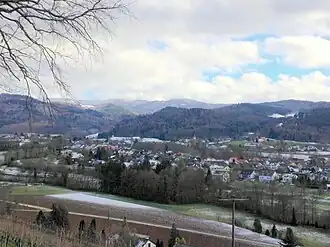 widok na Bollschweil ze stoku Steinbergu w kierunku południowo-wschodnim