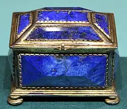 Szkatułka ozdobiona lapis lazuli, 1600-1650 rok