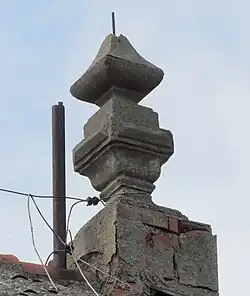 Sterczyna na kalenicy