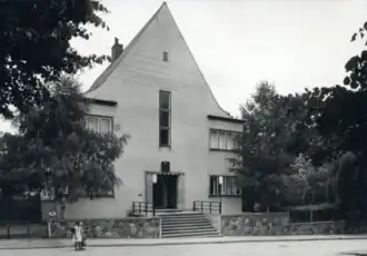 Na miejscu spichlerza wybudowany w&nbsp;1932 bank