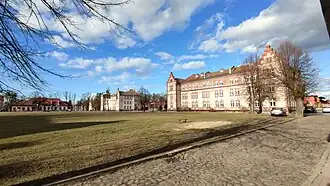 „Białe koszary” (2022)