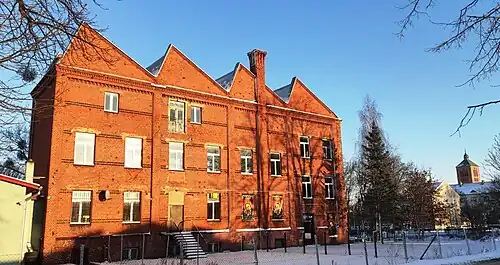 Fabryka cygar z dachem schedowym