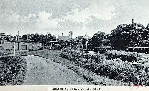 Panorama miasta, po lewej rzeźnia