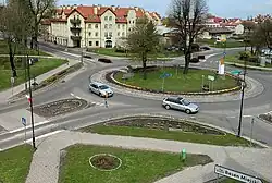 Rondo im. gen. Andersa(początek ul.&nbsp;Sikorskiego)