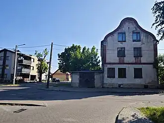 Skrzyżowanie z ul. Wiejską (fabryka pieców)