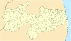 Mapa konturowa Paraíba, blisko prawej krawiędzi znajduje się punkt z opisem „Cabedelo”