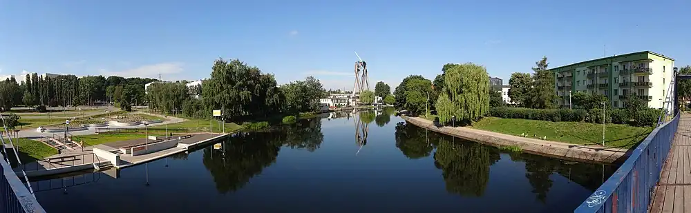 Widok z mostu Esperanto