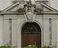 Portal z herbem von Zedlitz