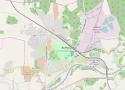 Mapa konturowa Brzegu Dolnego, blisko centrum u góry znajduje się punkt z opisem „Parafia Najświętszej Maryi Panny Królowej Polski”