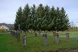 Widok na tył cmentarza