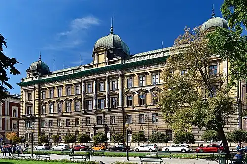 pl. Jana Matejki 12Biurowiec Kolei Państwowych