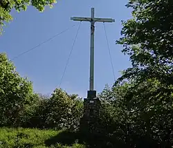 Krzyż na szczycie