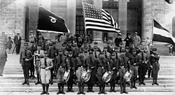 Oddział bojówkarzy w Chicago