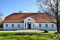 Dwór w Byszewach po remoncie