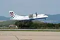 ATR 42-300 startujący z Portu lotniczego Zagrzeb