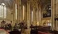 Wnętrze katedry ku zachodowi