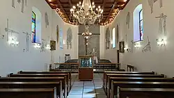 Wnętrze - widok spod chóru