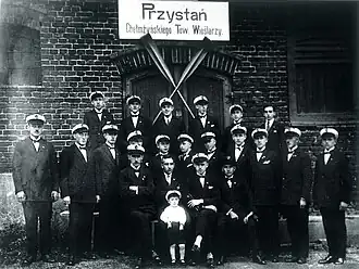 Zawodnicy przed pierwszą przystanią