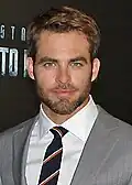 Chris Pine na premierze W ciemność. Star Trek (2013)