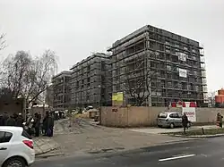 Wschodnia ściana gmachu ChAT w trakcie budowy (grudzień 2017)