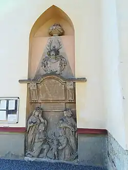 Epitafium przy wieży