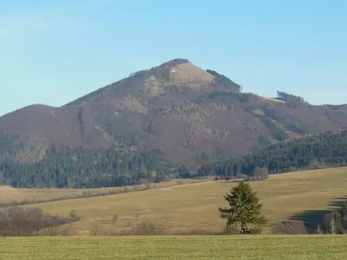 Widok na szczyt z Kamenca