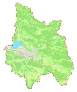 Mapa konturowa gminy miejskiej Velenje, blisko centrum po lewej na dole znajduje się punkt z opisem „Grajski grič”