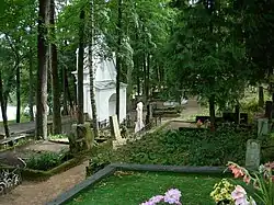 Cmentarz w Druskiennikach: część katolicka i brama wejściowa