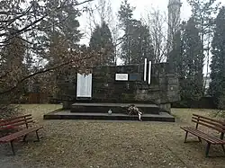 Pomnik na cmentarzu wojennym w Gorlicach na ul.Wincentego Pola