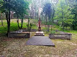 Cmentarz wojenny z 1942 r.