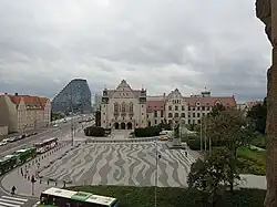 Collegium Minus i Plac Adama Mickiewicza w Poznaniu, widok z Zamku Cesarskiego