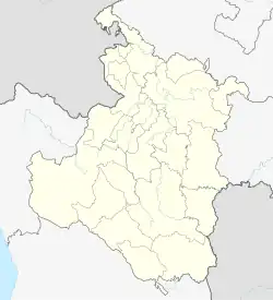 Mapa konturowa żupanii karlowackiej, na dole nieco na prawo znajduje się punkt z opisem „Slunj”