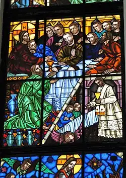 Częstochowa kościół św. Antoniego, witraż przedstawiający „Ostatnią wieczerzę” i „Eucharystię”, wykonany pomiędzy 1959–1965 przez Zakład Witrażowniczy Stefana Nawrockiego w Częstochowie