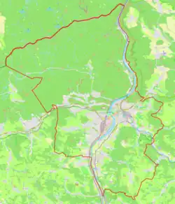 Mapa konturowa Děčína, po prawej znajduje się punkt z opisem „Děčín východ”