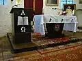 Wnętrze kościoła - ołtarz