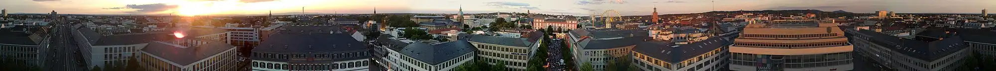 Panorama miasta, lipiec 2008