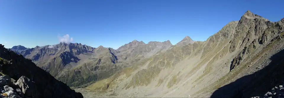 Schobergruppe. Widok na Dolinę Debant ze stoku Weissenwandspitze (wrzesień 2011; ok. 2600 m n.p.m.)