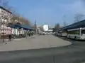 Widok z dworca w kierunku dworca autobusowego przy Bismarckstraße