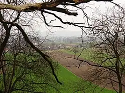 Widok z Kopca Krakusa II w stronę doliny rzeki Raby pod Chełmem