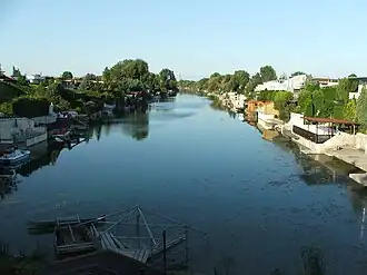 Kanał Odra – Dunaj niedaleko Wiednia wybudowany w latach 1939–1943