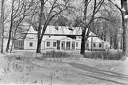 Dwór na Starostwie w Opocznie 1980
