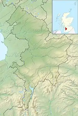 Mapa konturowa East Ayrshire, blisko prawej krawiędzi nieco u góry znajduje się punkt z opisem „źródło”, natomiast blisko lewej krawiędzi znajduje się punkt z opisem „ujście”