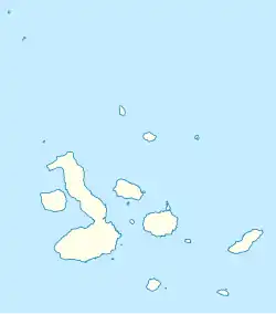 Mapa konturowa Galapagos, blisko centrum na dole znajduje się punkt z opisem „Rábida”