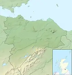 Mapa konturowa Edynburga, po prawej znajduje się czarny trójkącik z opisem „Arthur’s Seat”