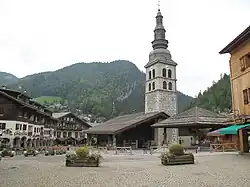 Rynek i kościół św. Foya (2012)