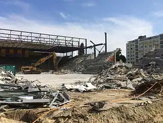 Hala podczas rozbiórki (2015)