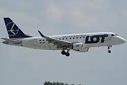 Embraer 170 LOT-u w nowym malowaniu