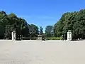 Główne wejście do parku.