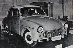 Prototyp Syreny 104 - zmodernizowana krata wlotu powietrza