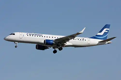 Embraer ERJ-190 w starym malowaniu Finnair